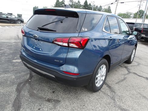 Used 2024 Chevrolet Equinox LT w/ LPO, Floor Liner Package AWD/4WD image 7