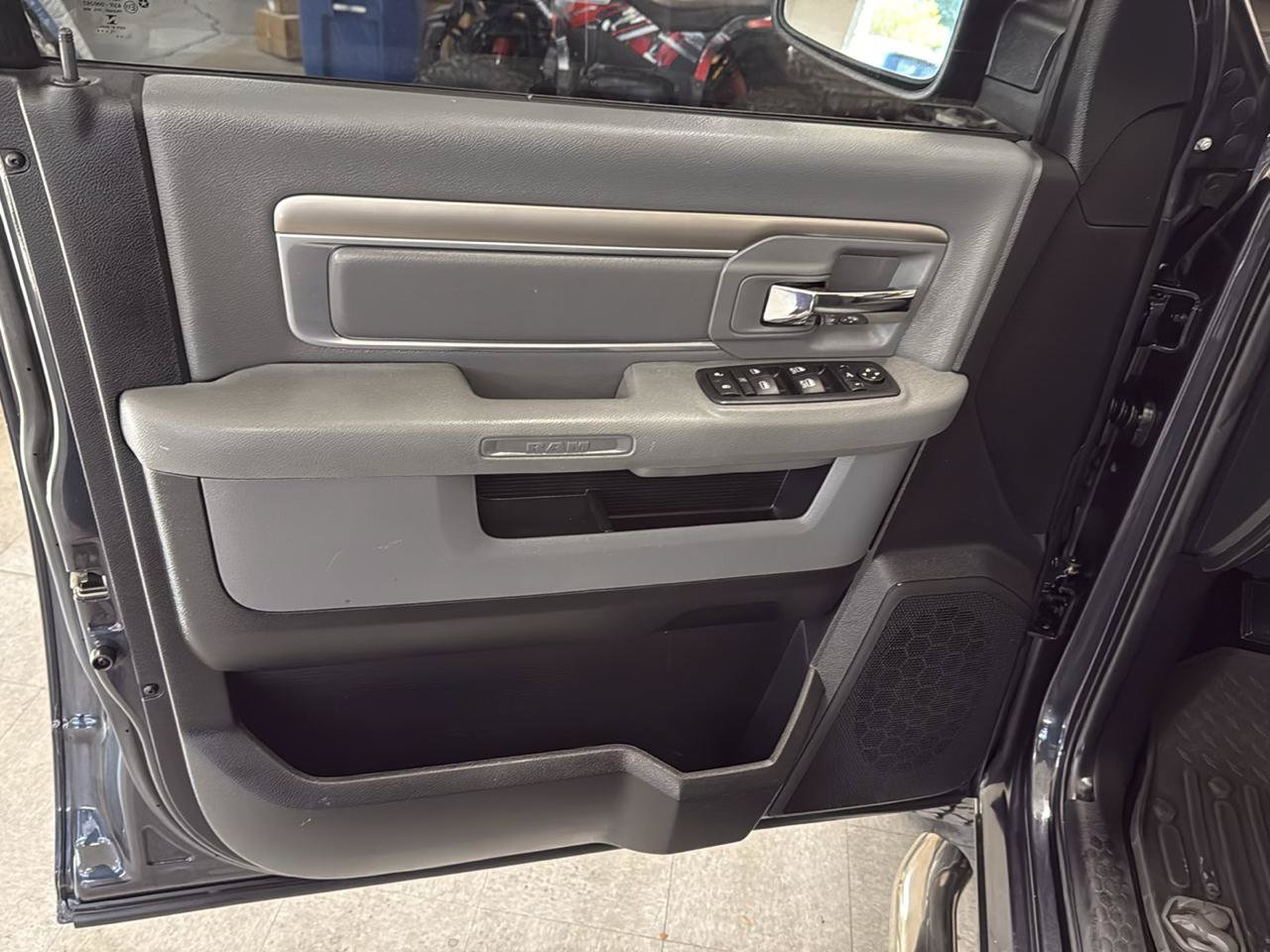 Used 2016 RAM 1500 Big Horn AWD/4WD image 30