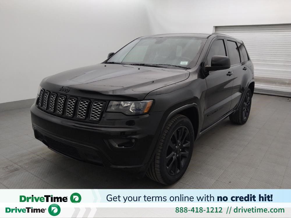 Used 2018 Jeep Grand Cherokee Altitude RWD image 1