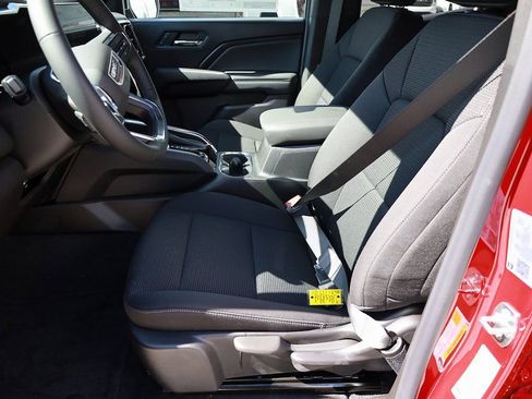 New 2026 GMC Canyon Elevation image 11