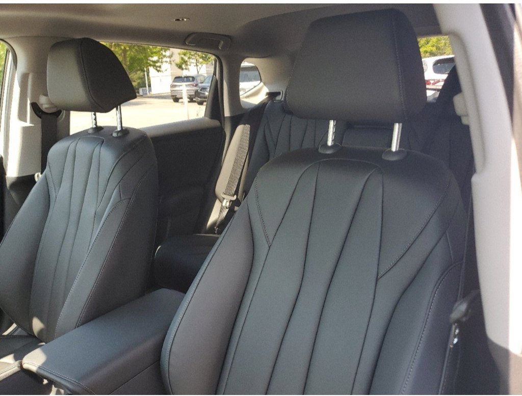 Certified 2026 Acura ADX FWD image 18