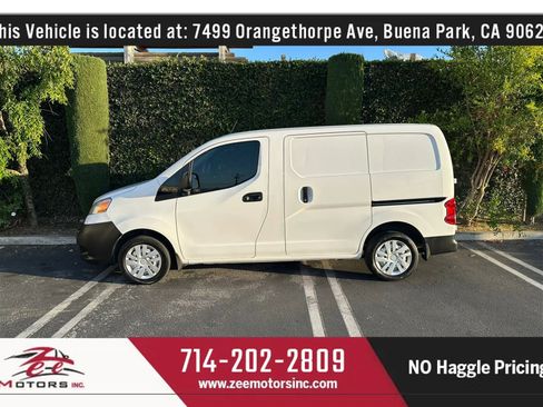 Used 2017 Nissan NV200 S FWD image 9