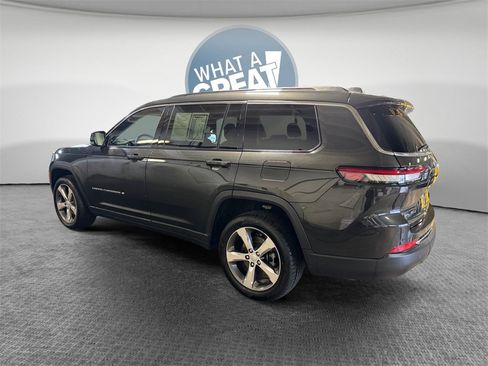 Used 2022 Jeep Grand Cherokee L Limited image 6