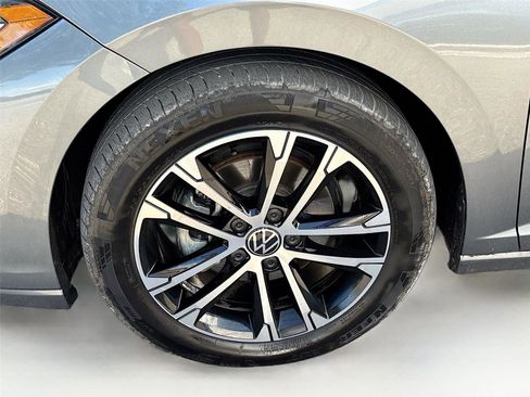 Used 2025 Volkswagen Jetta Sport FWD image 30