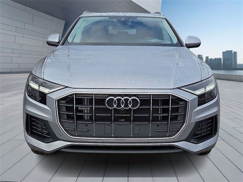 Certified 2022 Audi Q8 Premium image 2