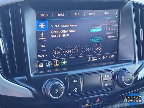 Used 2024 GMC Terrain SLT image 15