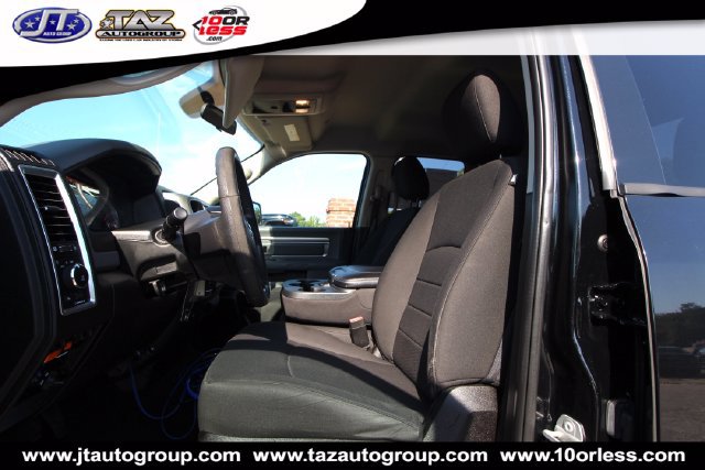 Used 2019 RAM 1500 Warlock AWD/4WD image 11