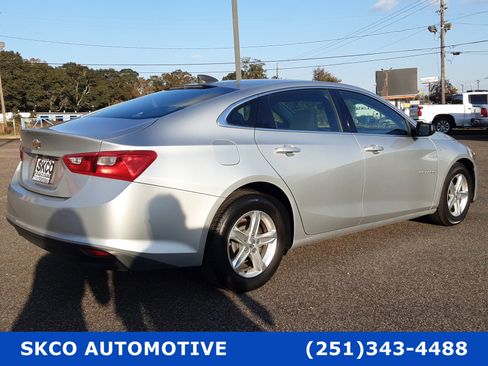 Used 2019 Chevrolet Malibu LS image 5