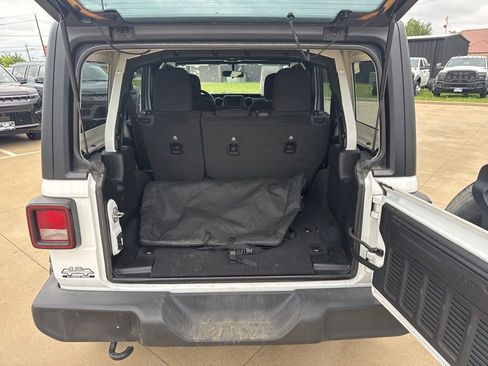 Used 2023 Jeep Wrangler Unlimited Sport AWD/4WD image 15