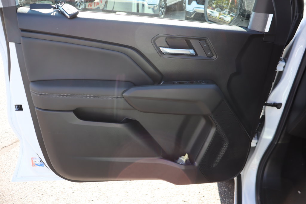 New 2026 Chevrolet Colorado LT w/ LT Convenience Package AWD/4WD image 4