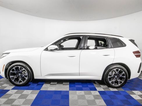 Used 2025 BMW X3 xDrive30i image 8