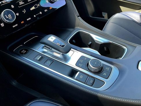 New 2026 INFINITI QX60 Sport image 11