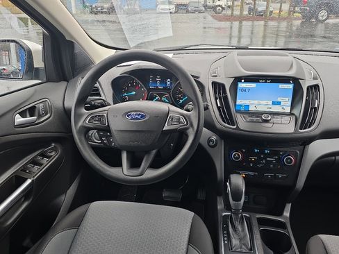 Used 2019 Ford Escape SE image 20