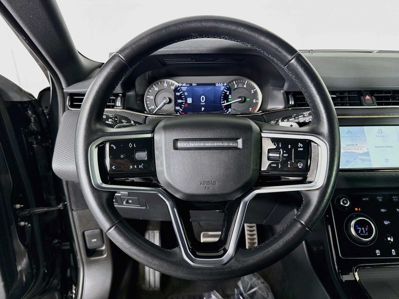 Used 2023 Land Rover Range Rover Evoque R-Dynamic S AWD/4WD image 11