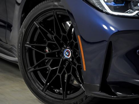 Used 2023 BMW M4 xDrive Competition AWD/4WD image 4