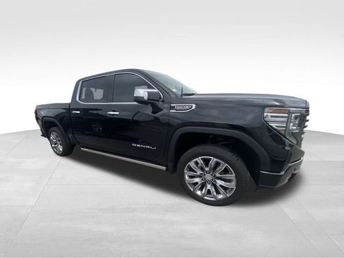 Used 2026 GMC Sierra 1500 Denali w/ Denali Reserve Package image 19
