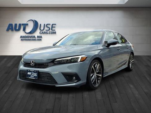 Used 2023 Honda Civic Touring image 1