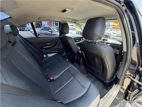 Used 2018 BMW 320i Sedan RWD image 26