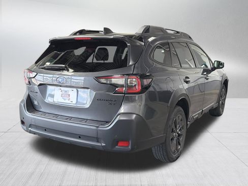 Used 2024 Subaru Outback Onyx Edition XT AWD/4WD image 7