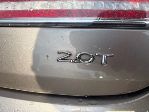Used 2018 Lincoln MKZ Reserve FWD image 12