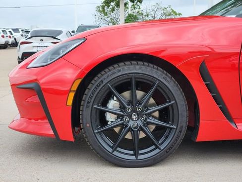 New 2026 Toyota GR86 Premium image 6