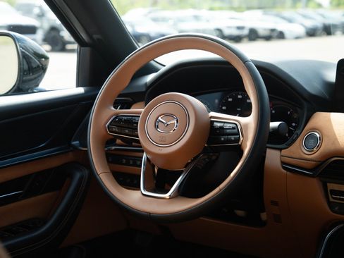 Certified 2024 MAZDA CX-90 3.3 Turbo S w/ Premium Plus AWD/4WD image 14