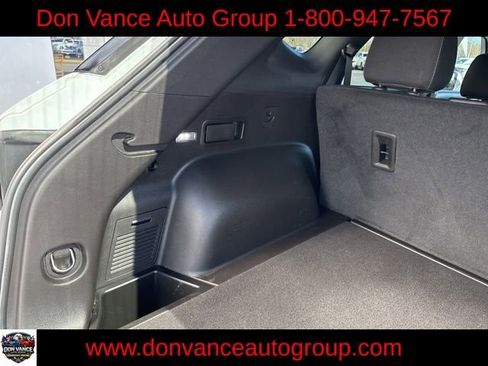 Used 2023 Chevrolet Blazer LT image 40