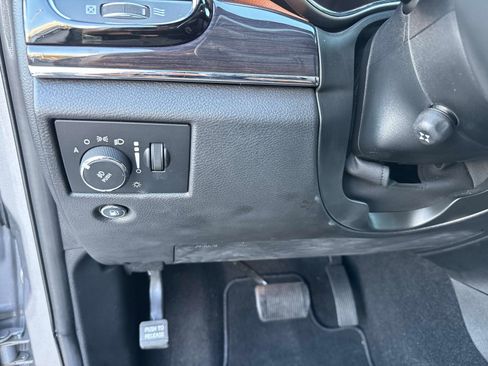 Used 2021 Jeep Grand Cherokee Overland image 31