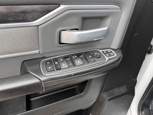 Used 2023 RAM 2500 Big Horn w/ Level 1 Equipment Group image 23