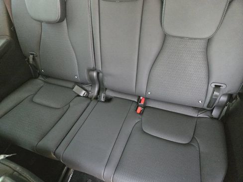 New 2026 Kia Carnival SX Prestige FWD image 23