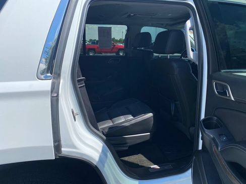 Used 2018 GMC Yukon Denali w/ Open Road Package AWD/4WD image 15