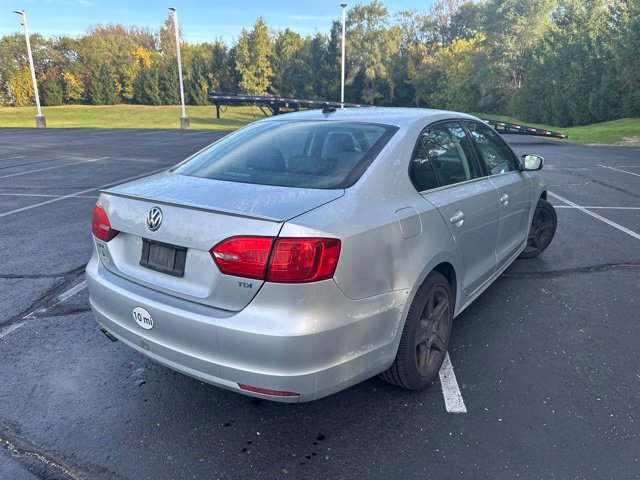 Used 2014 Volkswagen Jetta TDI FWD image 3