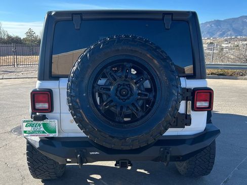 Used 2018 Jeep Wrangler Unlimited Sport S image 14