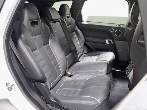 Used 2017 Land Rover Range Rover Sport SVR image 31