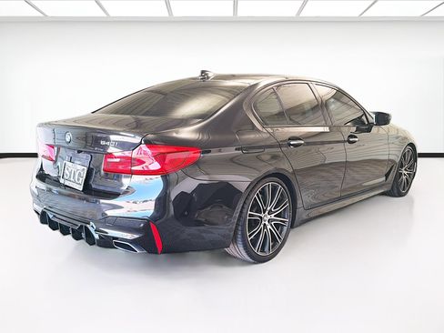 Used 2018 BMW 540i w/ M Sport Package image 4