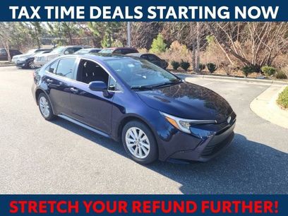 Used 2024 Toyota Corolla LE w/ LE Convenience Package