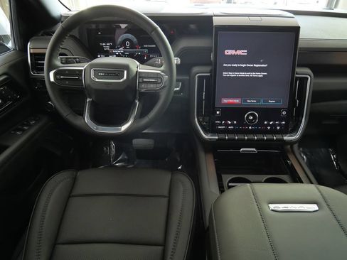 New 2026 GMC Yukon XL Denali w/ Sun & Power Step Package AWD/4WD image 19