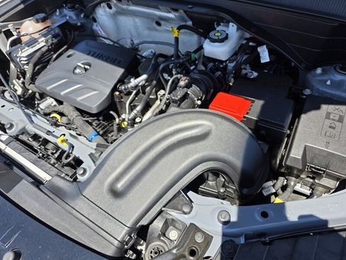Used 2021 Chevrolet TrailBlazer RS w/ Technology Package FWD image 19