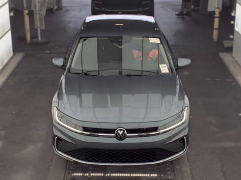 Used 2025 Volkswagen Jetta S FWD image 2