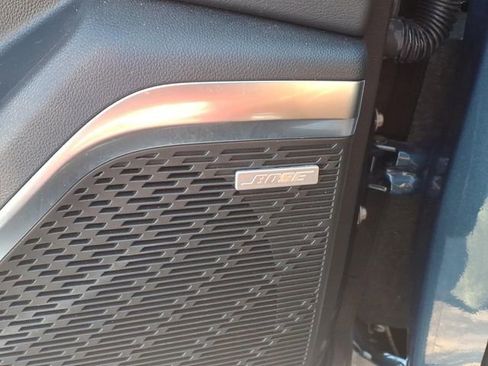 Used 2025 Buick Enclave Preferred FWD image 18