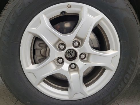 Used 2022 Jeep Compass Sport image 31