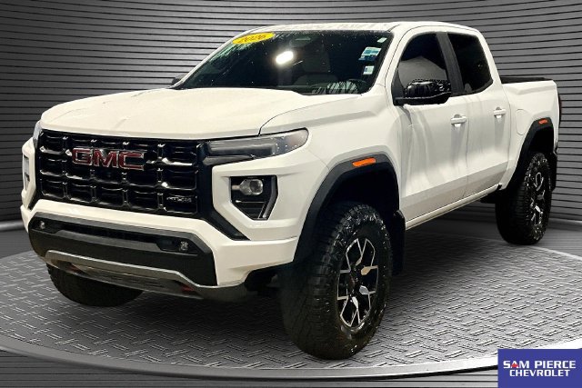 Certified 2026 GMC Canyon AT4X AWD/4WD image 1