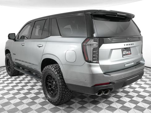 Used 2026 Chevrolet Tahoe RST w/ RST Performance Edition AWD/4WD image 8