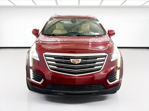 Used 2017 Cadillac XT5 Premium Luxury w/ LPO, Wheel Lock Package FWD image 2