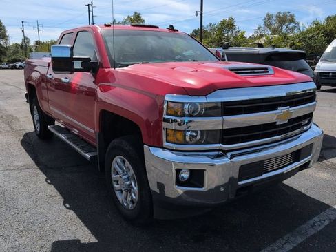 Used 2018 Chevrolet Silverado 2500 LTZ w/ Z71 Package, Off-Road AWD/4WD image 5