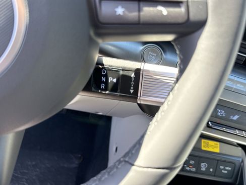 New 2026 Hyundai Kona SEL Premium image 21