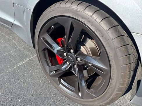 Used 2023 Chevrolet Camaro SS RWD image 11