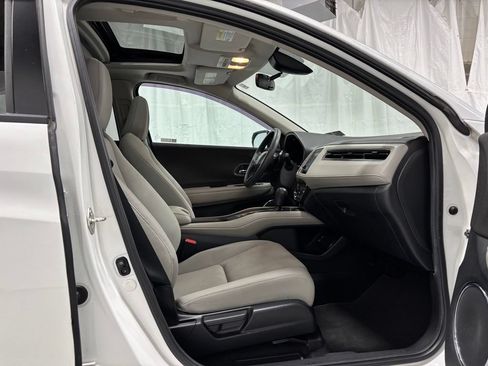 Used 2019 Honda HR-V EX image 55