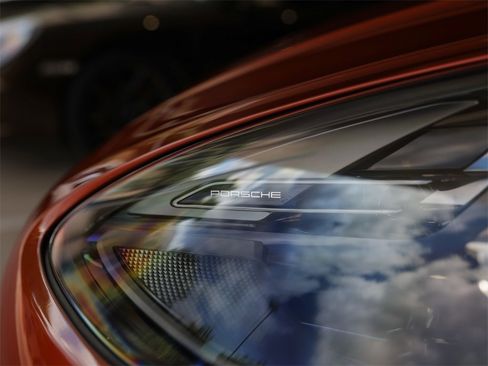 Certified 2022 Porsche Macan GTS image 12