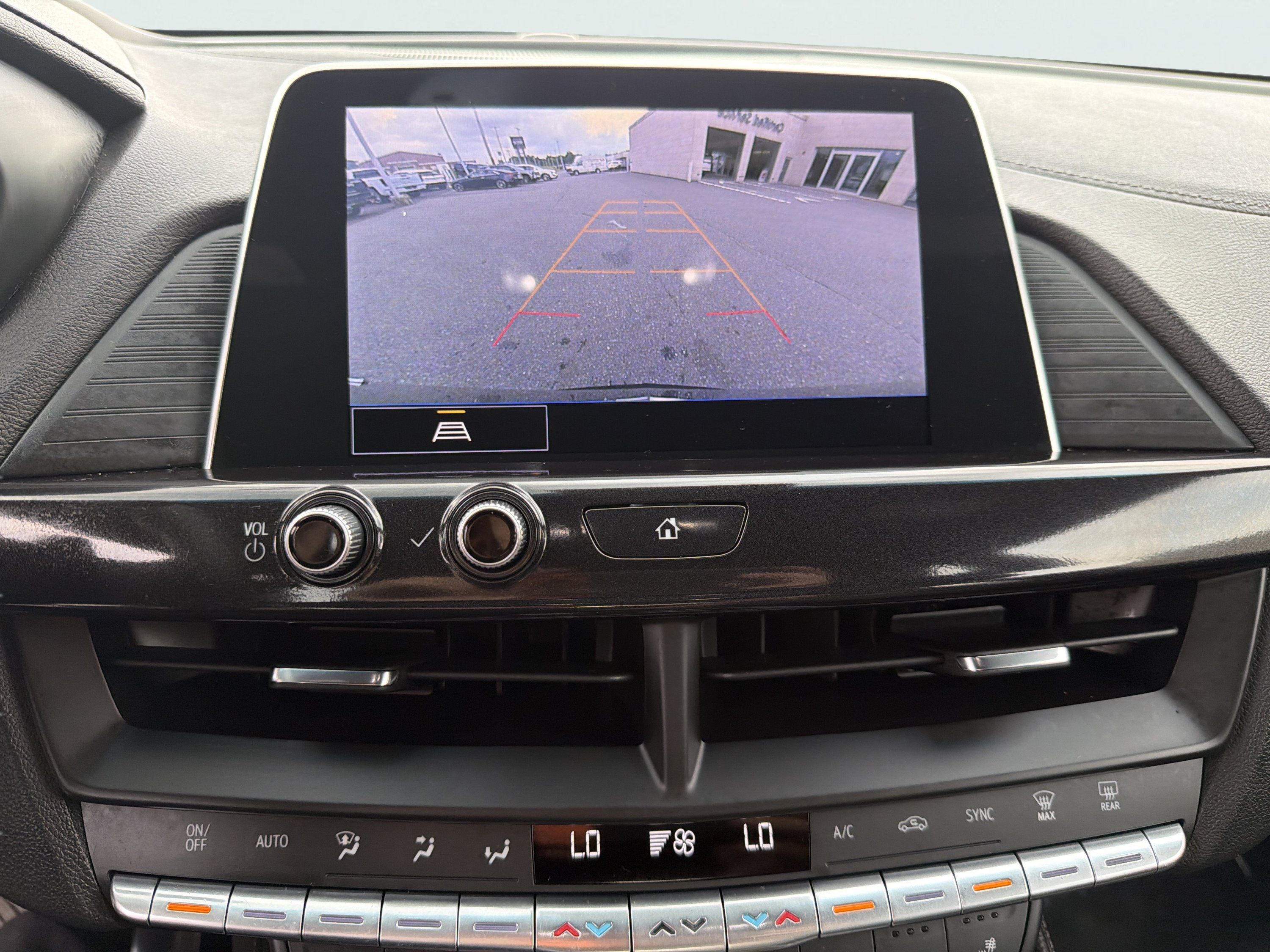 Used 2026 Cadillac CT4 Premium Luxury AWD/4WD image 4